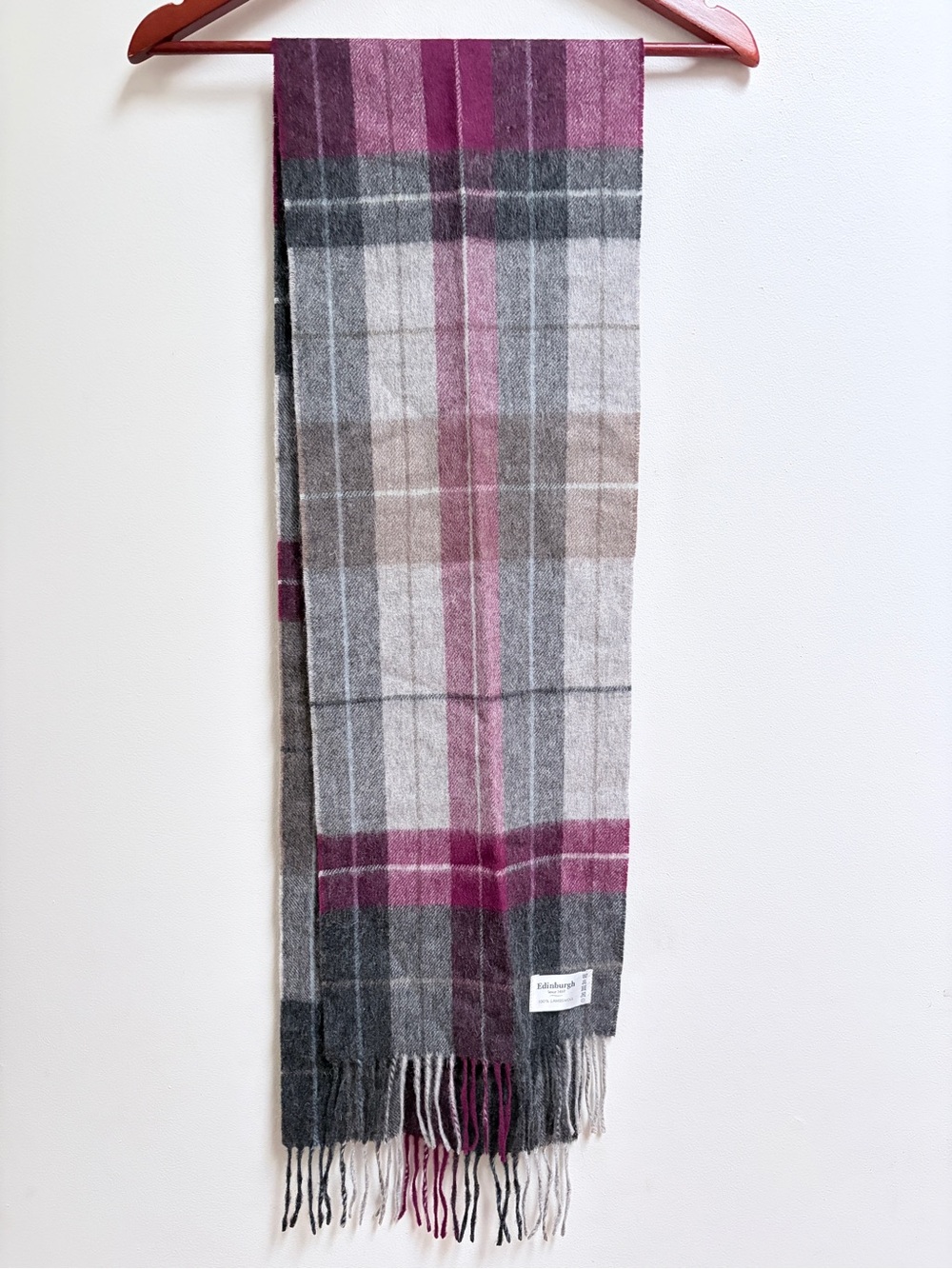 Edinburgh Since 1437 100% Lambswool Tartan Plaid Narrow Fringe Scarf Grey Purple